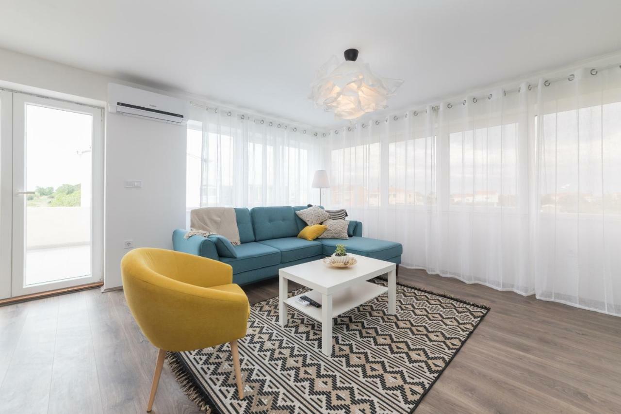 Apartmani Zara Затон Экстерьер фото
